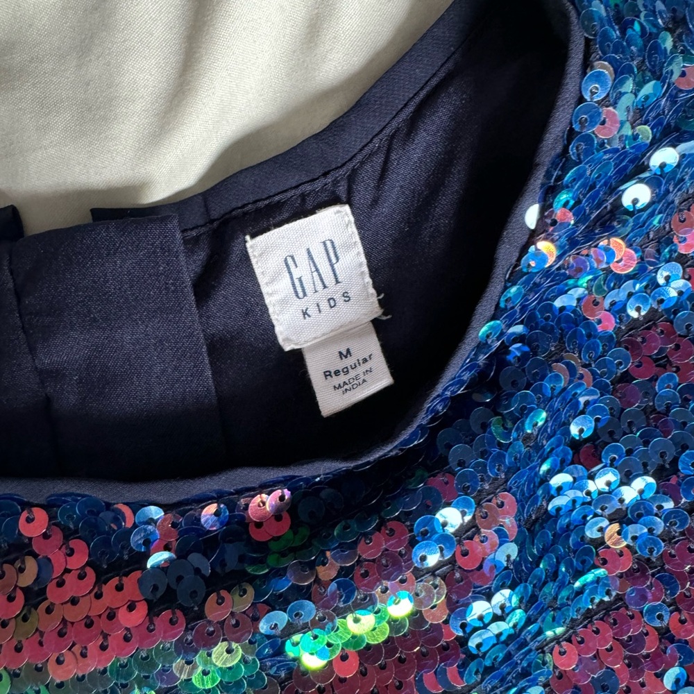 Gap kids Sequin dress in size M - Picture 3 of 3
